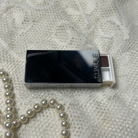 NWT Clinique All about Shadow Duo in brown & blue metallics with applicator - Picture 5 of 11